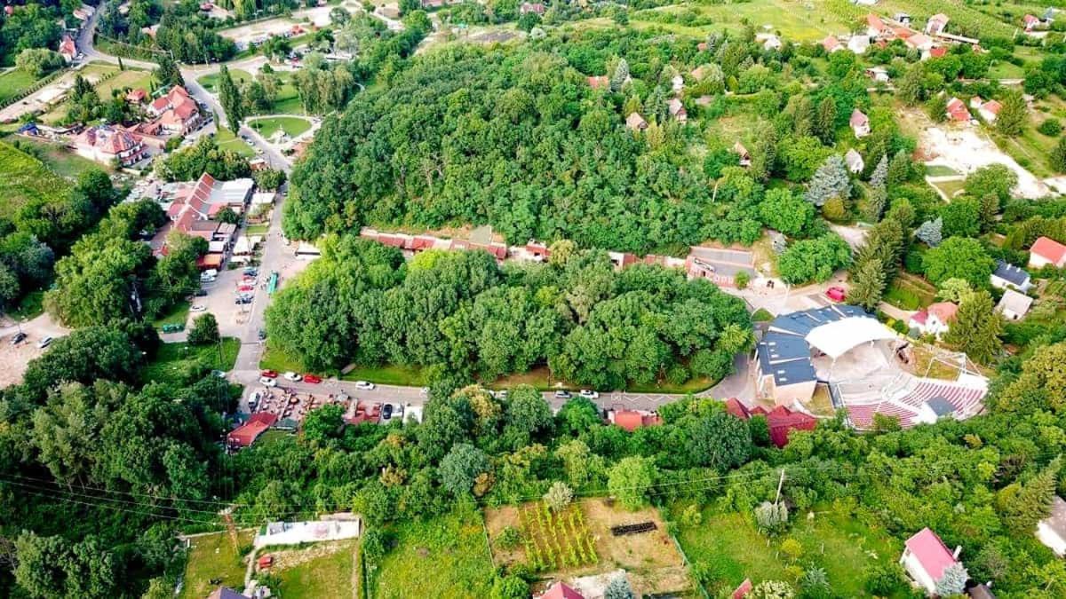 Blue Moon Apartman Eger Eksteriør bilde